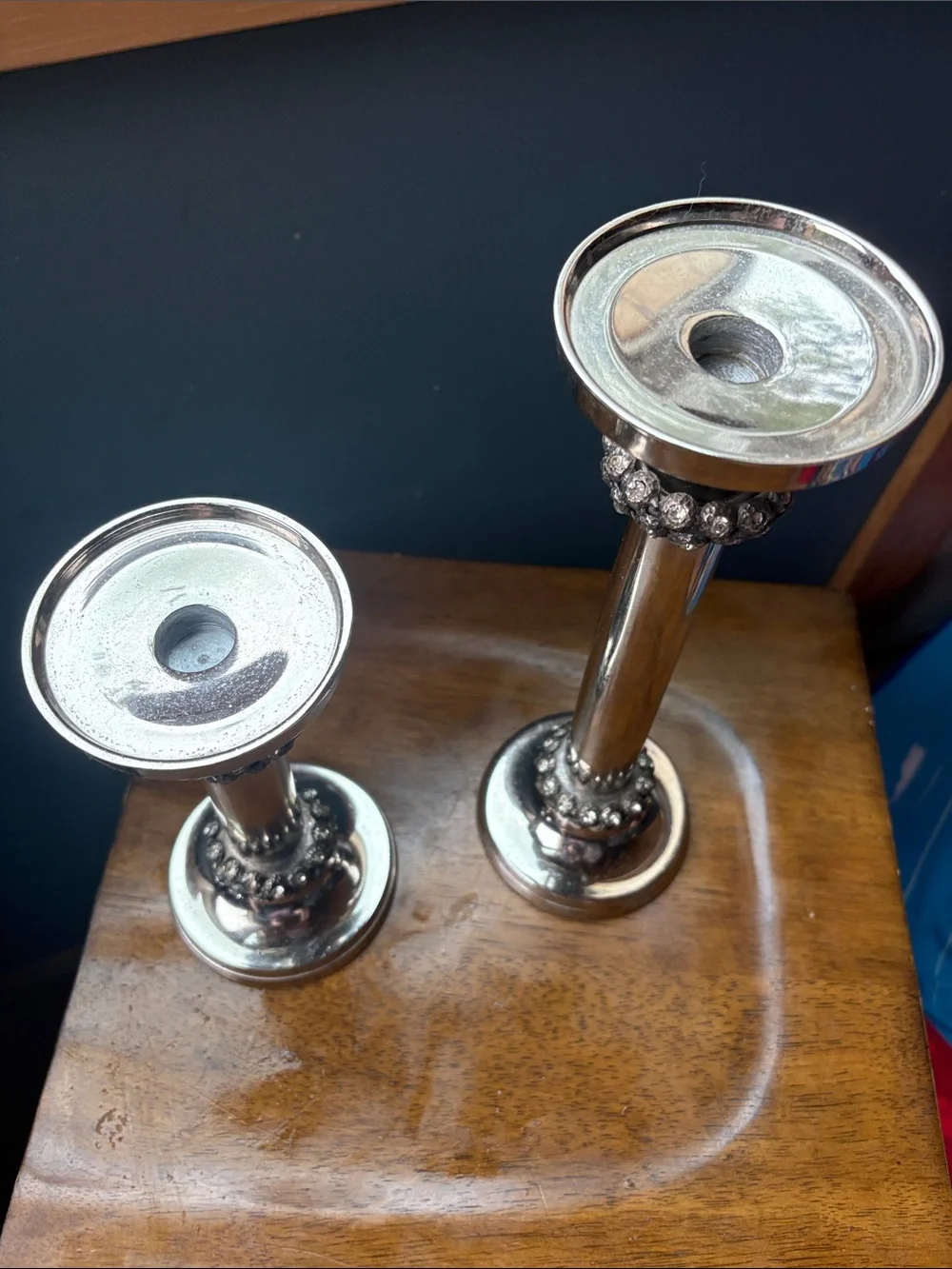 Candlesticks with crystals set